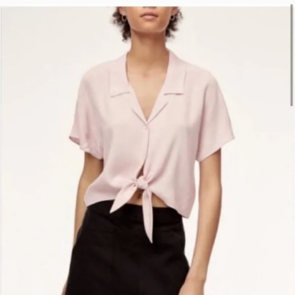 Aritzia Blush Pink Tie-Front Short Sleeve Crop Top